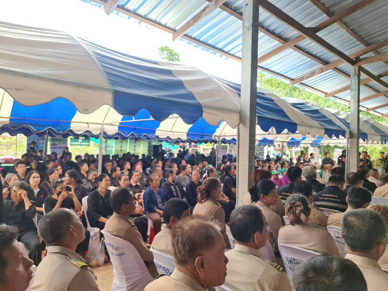 title - ส.ป.ก. ร่วมติดตามรัฐมนตรีช่วยว่าการกระทรวงเกษตรและสหกรณ์ (นางสาวปิยะรัฐชย์ ติยะไพรัช) และคณะ ลงพื้นที่ตรวจราชการในพื้นที่จังหวัดร้อยเอ็ด